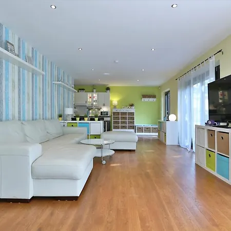 Guest house - Rybolov Pro Deti A Dospele Lazne Bohdanec